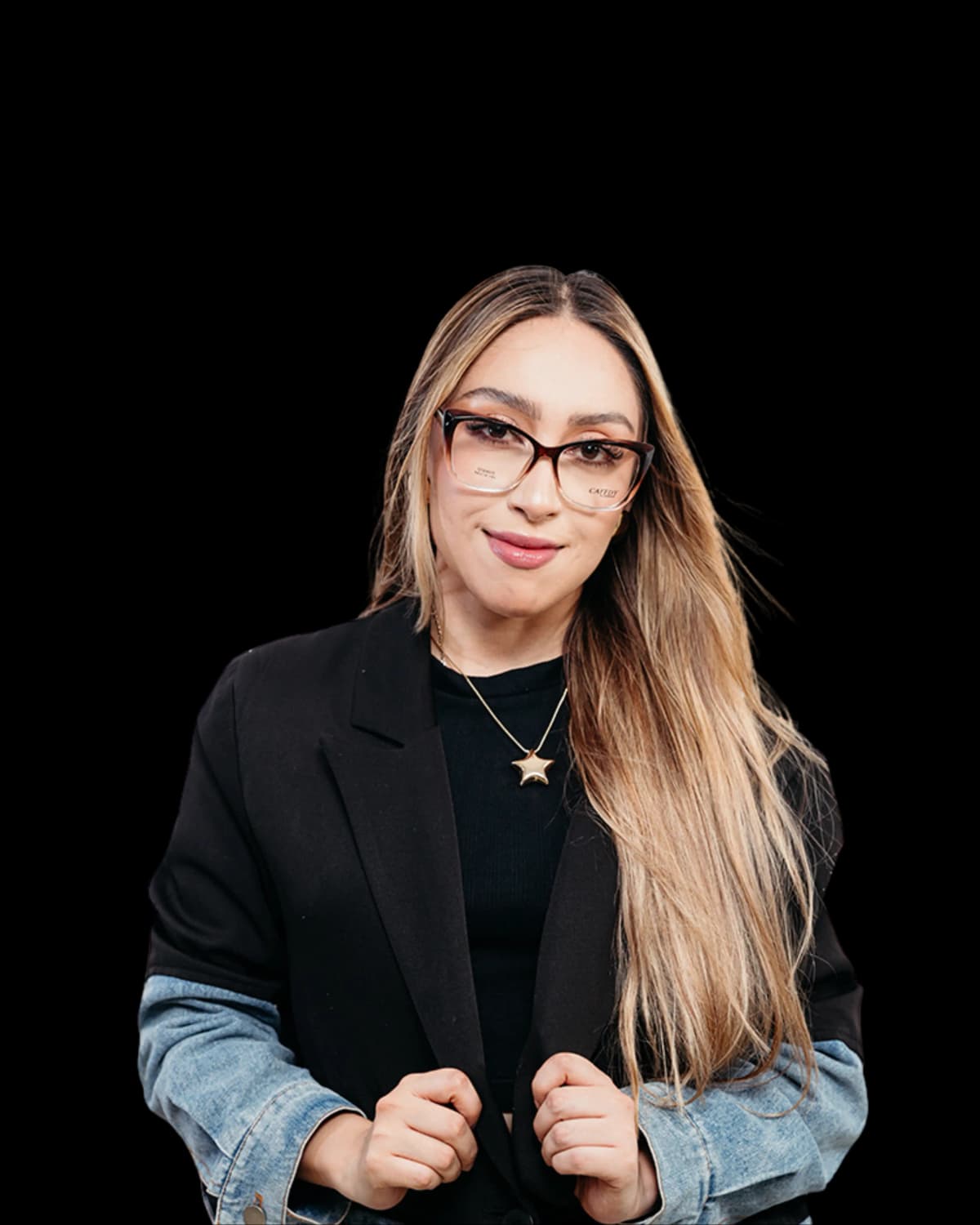 Mujer con lentes Vista Center