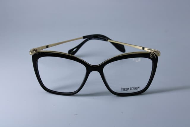 PINEDA COVALIN VPV 3W04Y OBLK 55